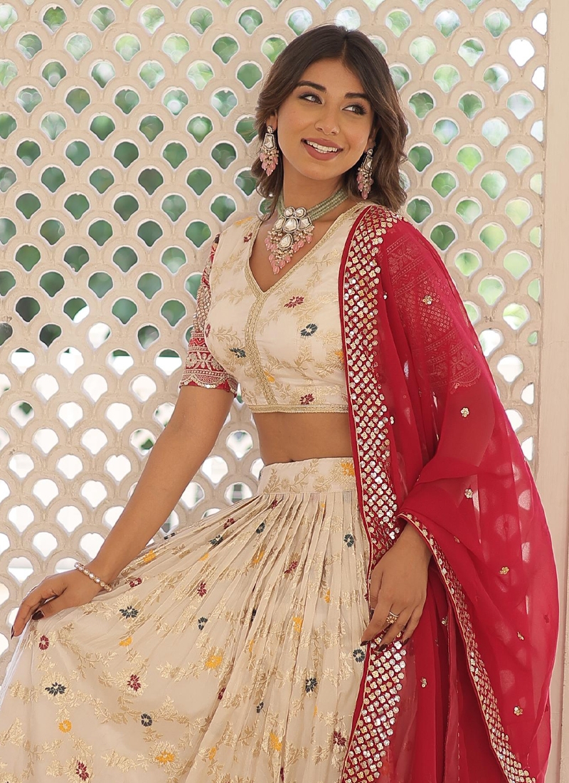 Designer lehenga choli with dupatta in Off White