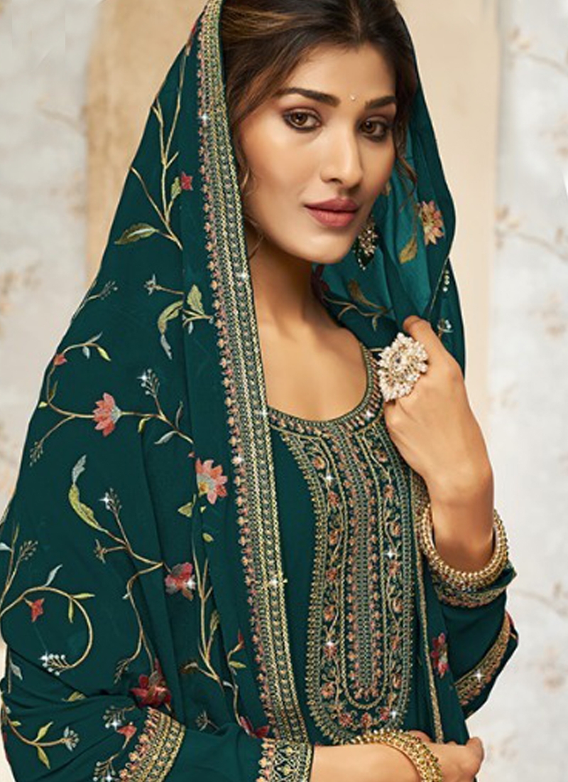 Traditional and trendy plazzo suit set in Green