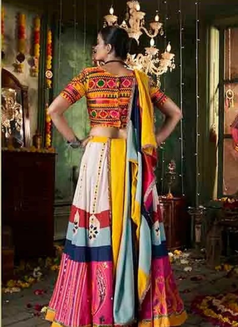 Navratri special cotton lehenga with printed blouse in pink