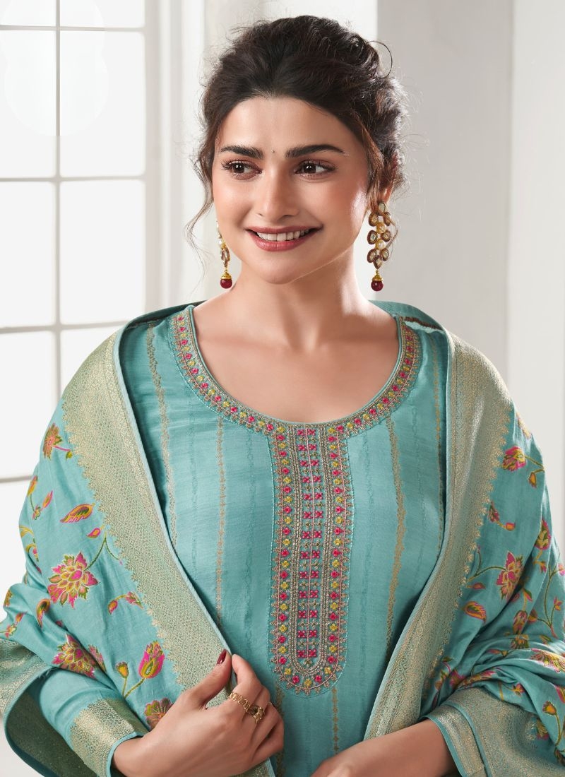 Trendy jacquard printed pant suit & dupatta in green