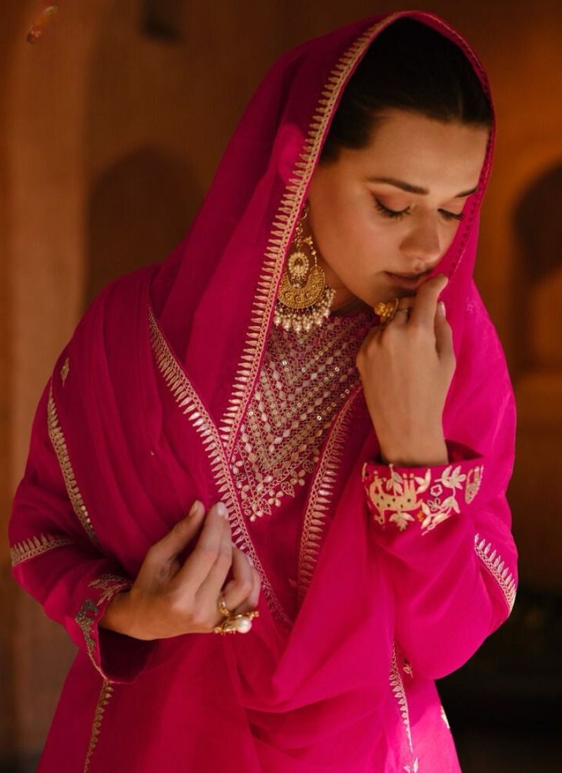 Stunning embroidered silk kurta pant suit in pink