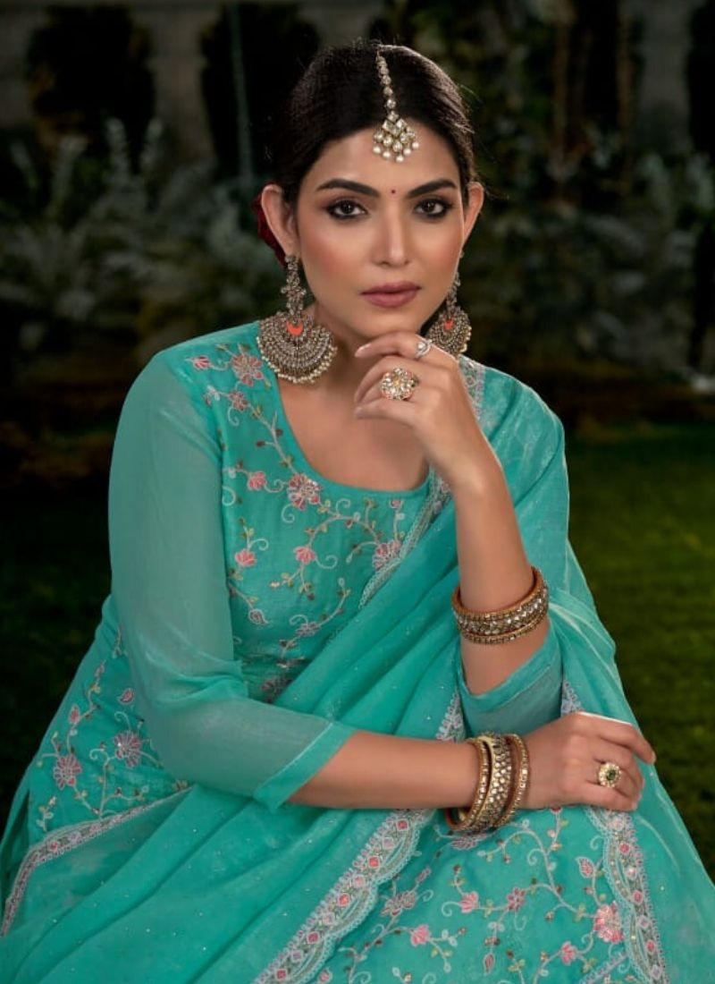 Designer Zarkan embroidered crunchi silk kurta pant suit in green