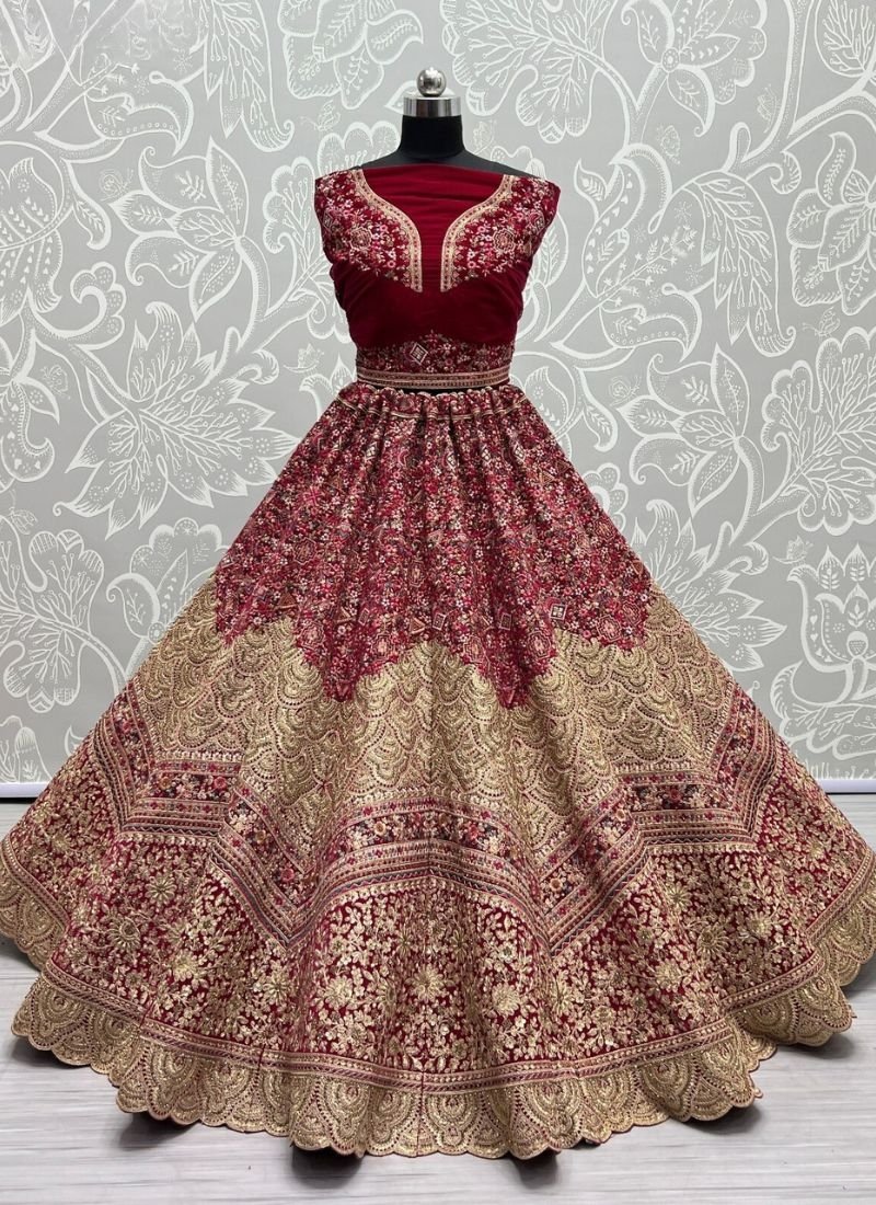 Elegant multi-thread embroidered silk lehenga in pink