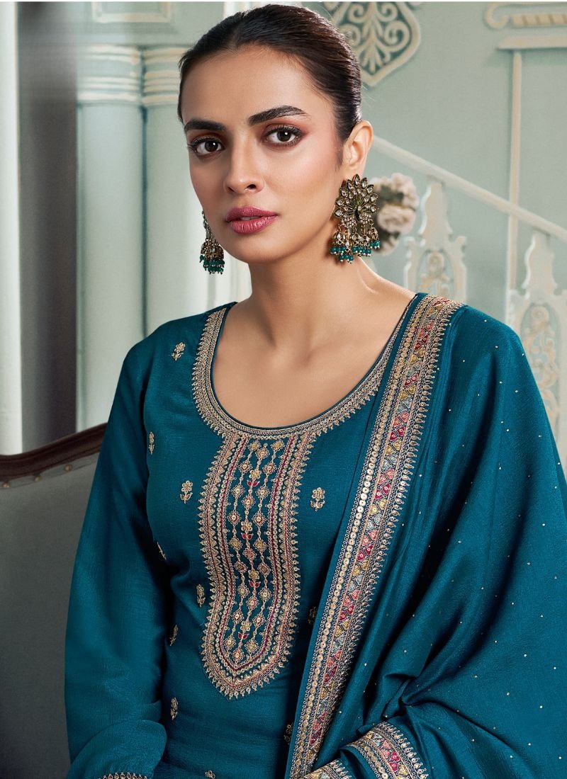 Elegant mirror embroidered georgette palazzo suit in blue