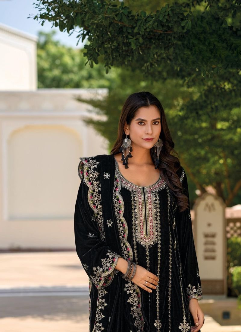 Trendy Velvet Kurta palazzo set in black