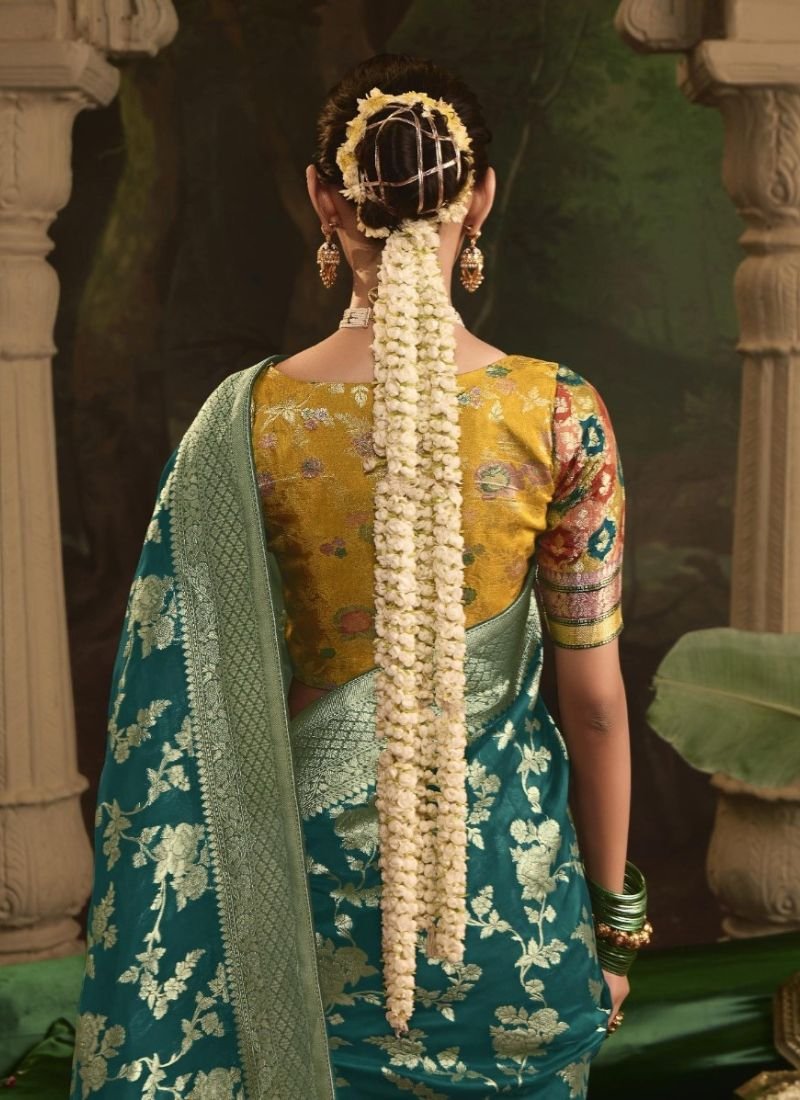 Beautiful zari weaving dola silk saree in Dark green