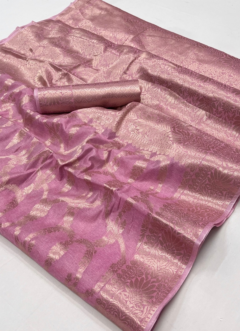 New jacquard pattern saree in pink