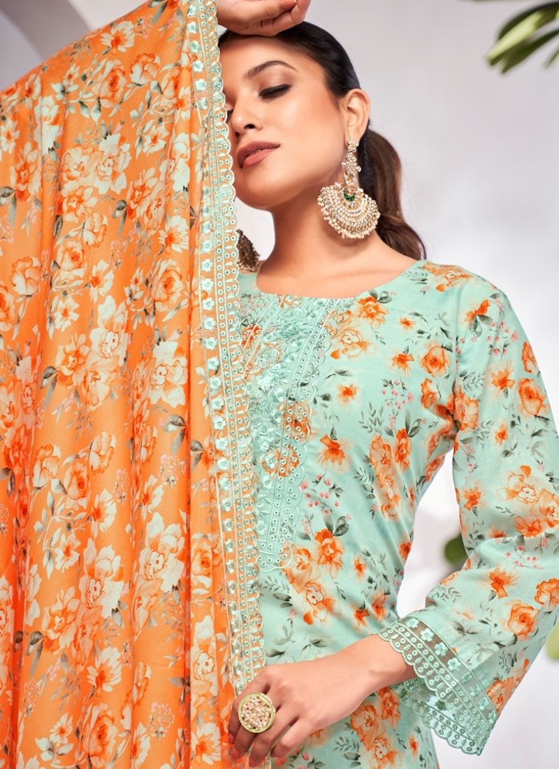 Beautiful floral printed kurta set in light green