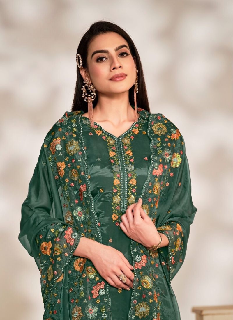 Floral Embroidered Lace Detail Kurta With Trouser & Dupatta in Dark green