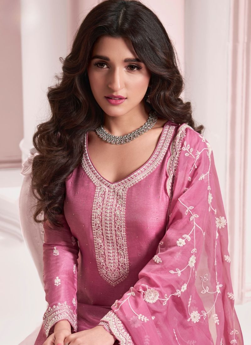 Embroidered Chinon kurta pant suit & dupatta in pink