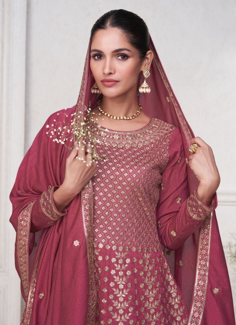 Stunning zari embroidered salwar suit & dupatta in red