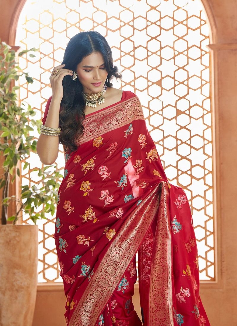 Designer soft handloom weaved banarasi silk saree in red