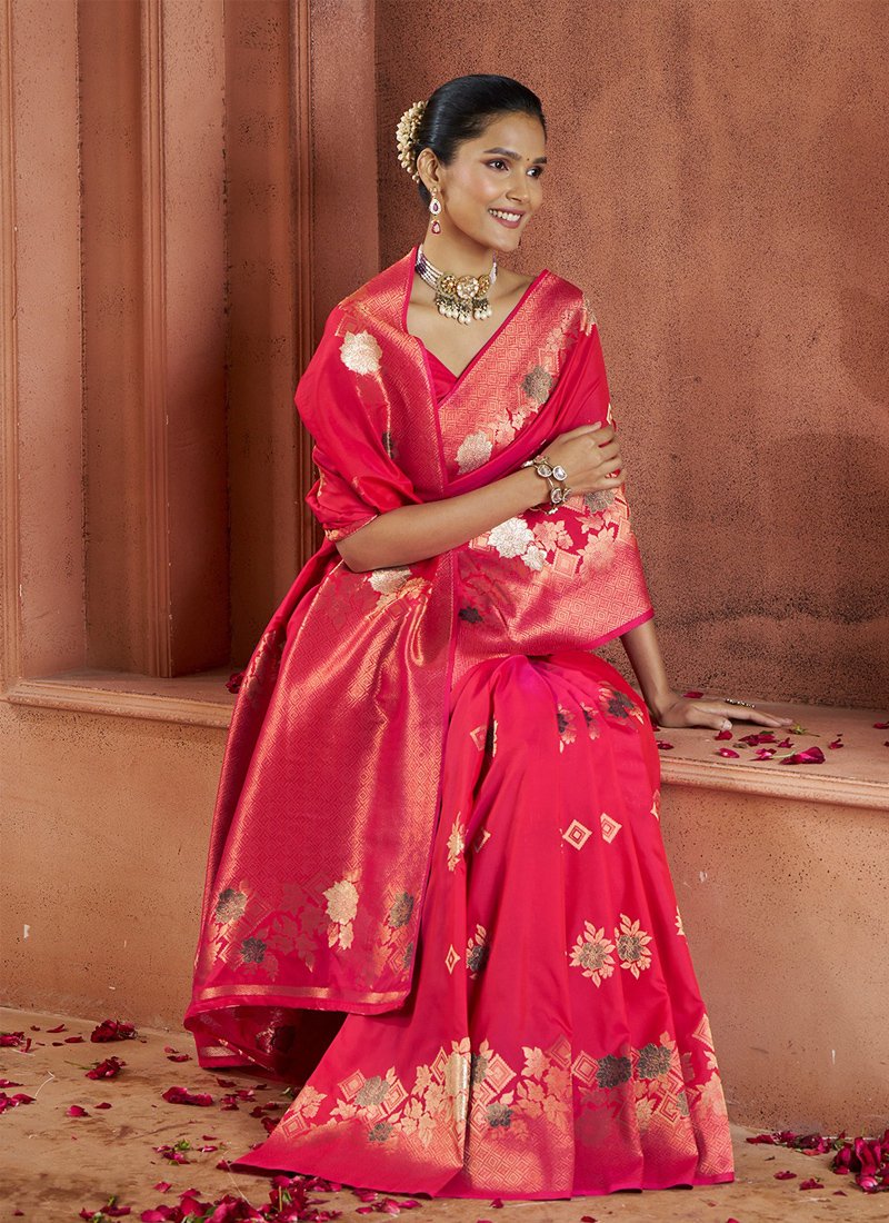 Elegant hand-woven banarasi silk saree in red