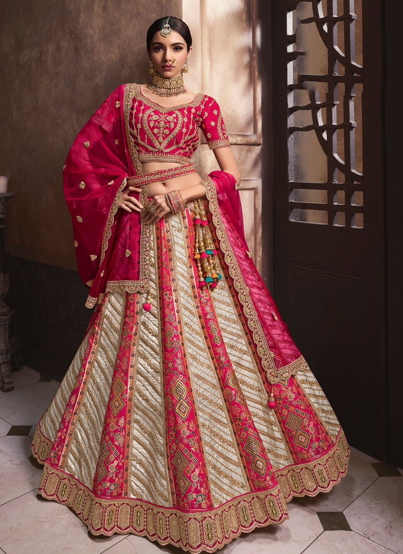 Amazing silk work Bridal lehenga in red