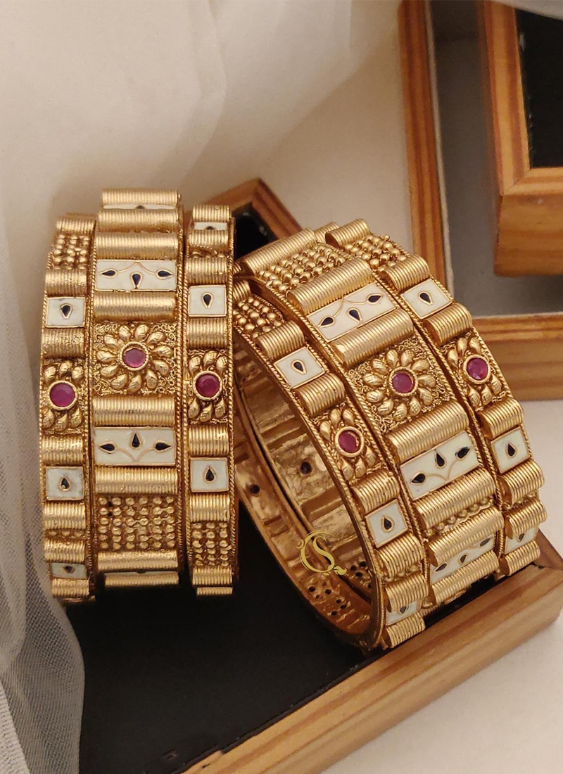 Premium brass six bangles set ruby