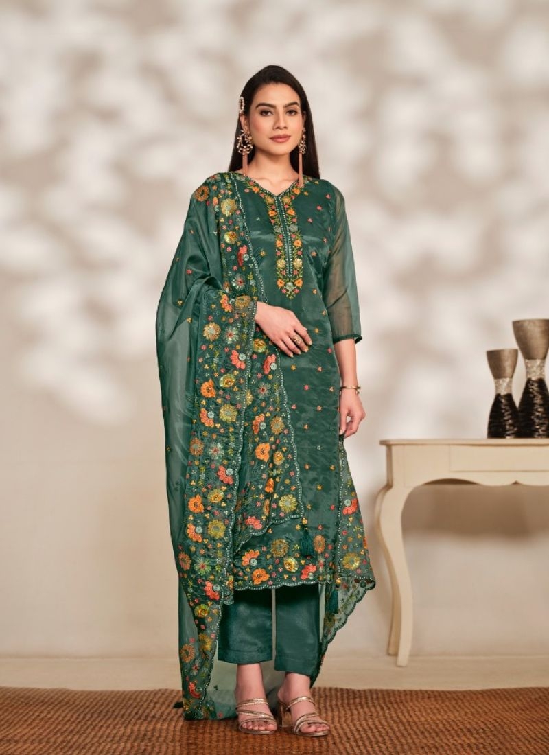 Floral Embroidered Lace Detail Kurta With Trouser & Dupatta in Dark green