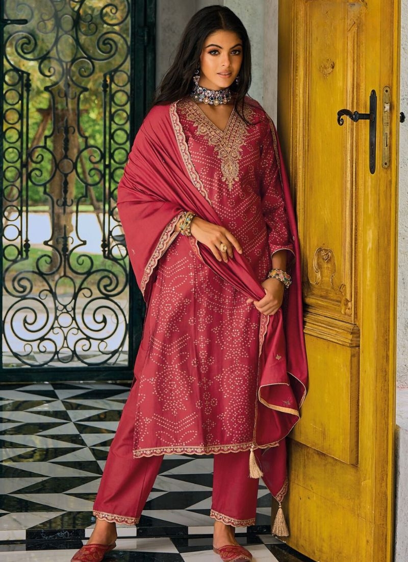 Trendy silk kurta pant suit with printed dupatta in red