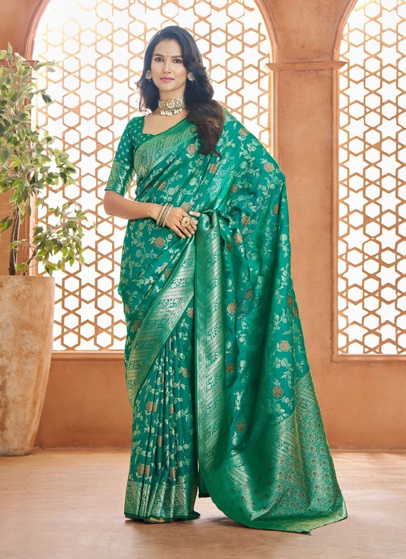 Designer soft handloom weaved banarasi silk saree in green