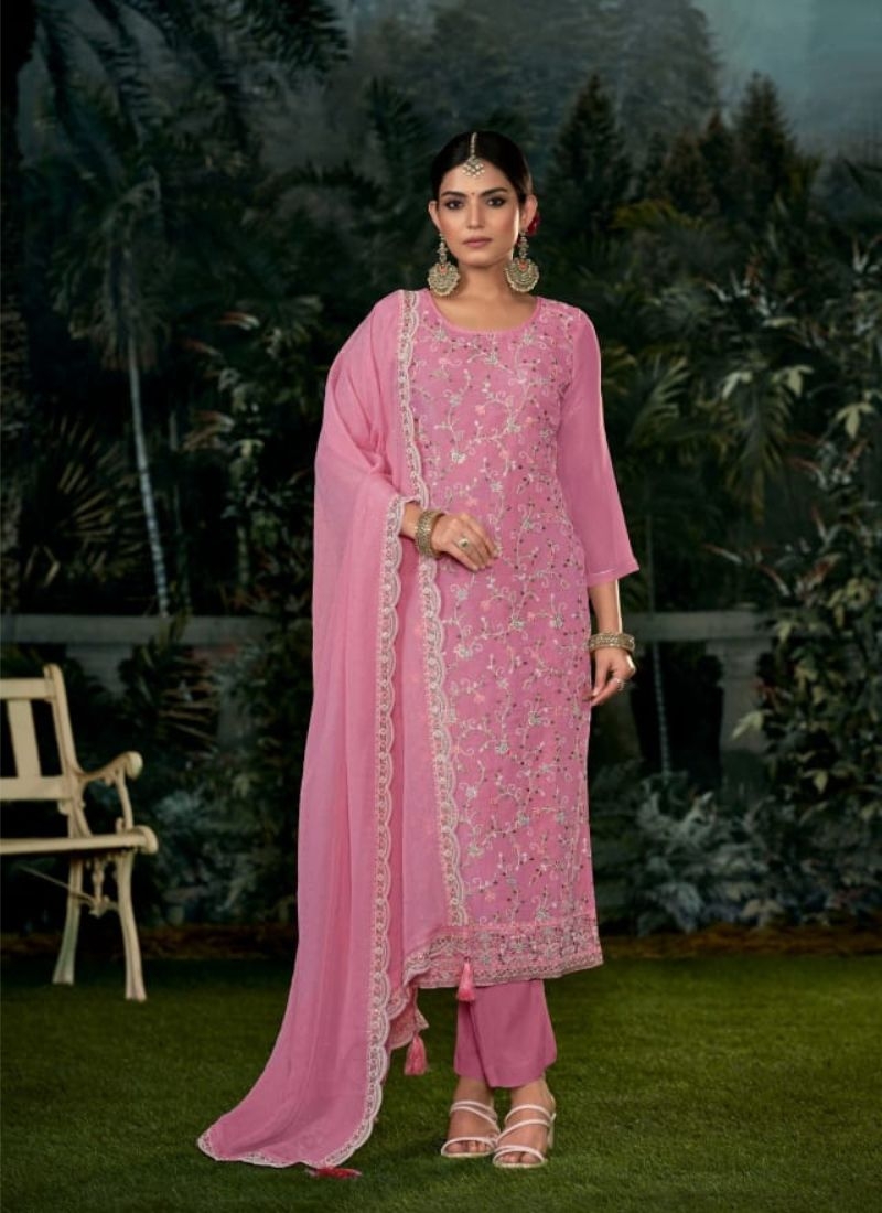 Designer Zarkan embroidered crunchi silk kurta pant suit in pink