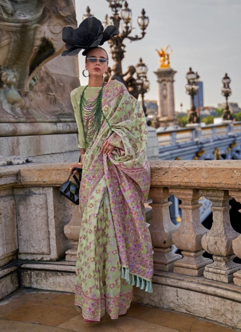 Exquisite designer handloom organza weaving silk saree in light green