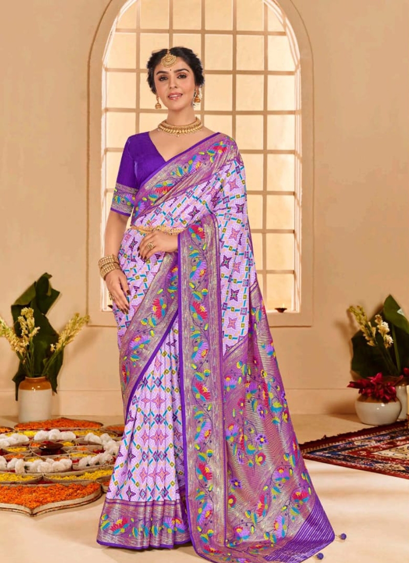 Indian classical silk saree with foil print Lavender