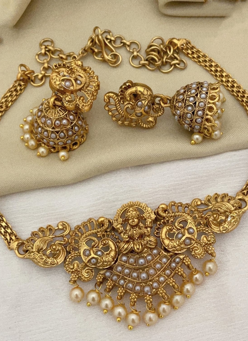 New laxmi designed necklace in golden