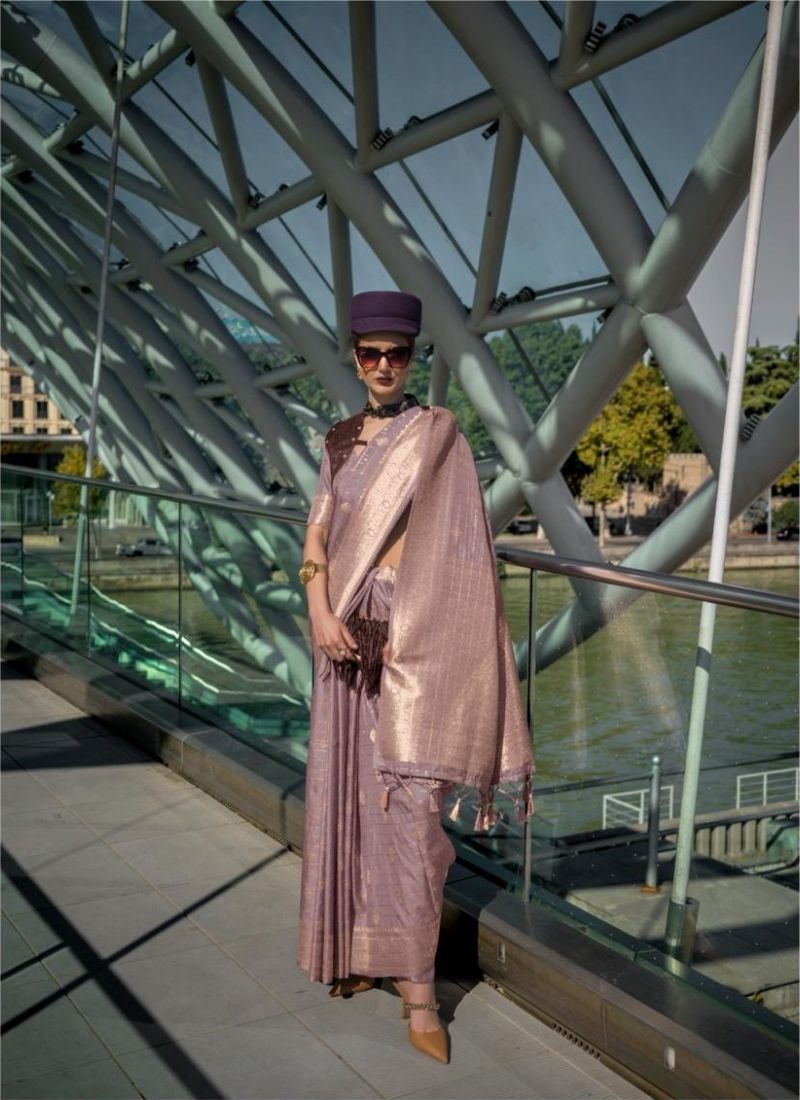 Exquisite handloom silk saree & blouse in purple