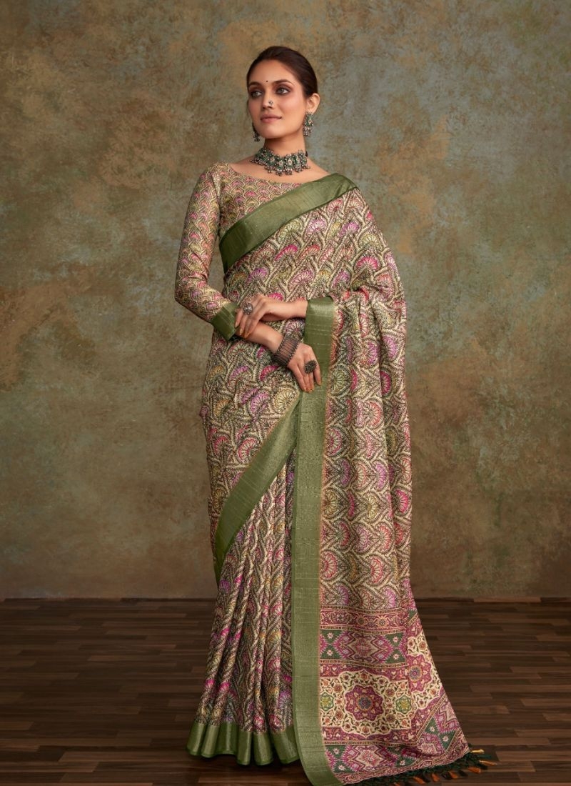 Stunning hand loom weaving silk saree in green