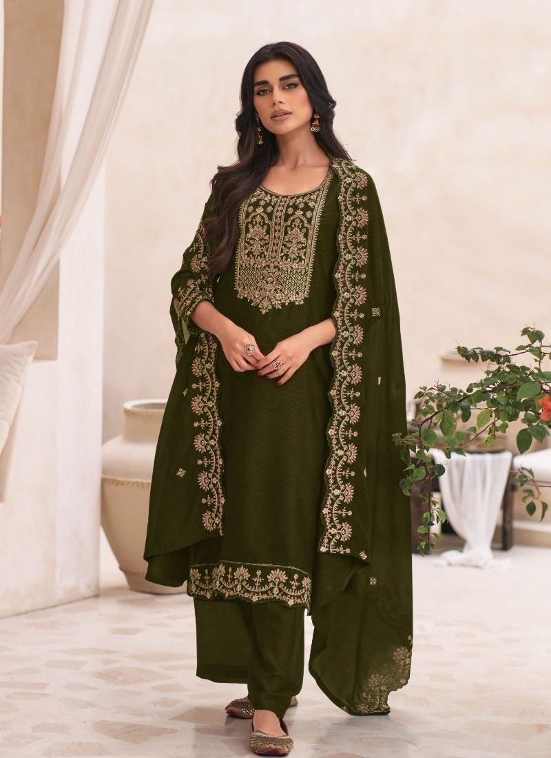 Embroidered silk kurta pantsuit with dupatta in mehandi