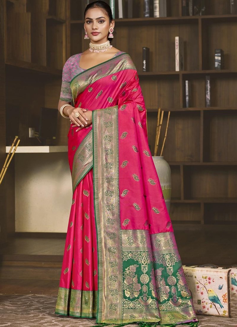 Exquisite woven pattern Chaitanya silk saree in pink