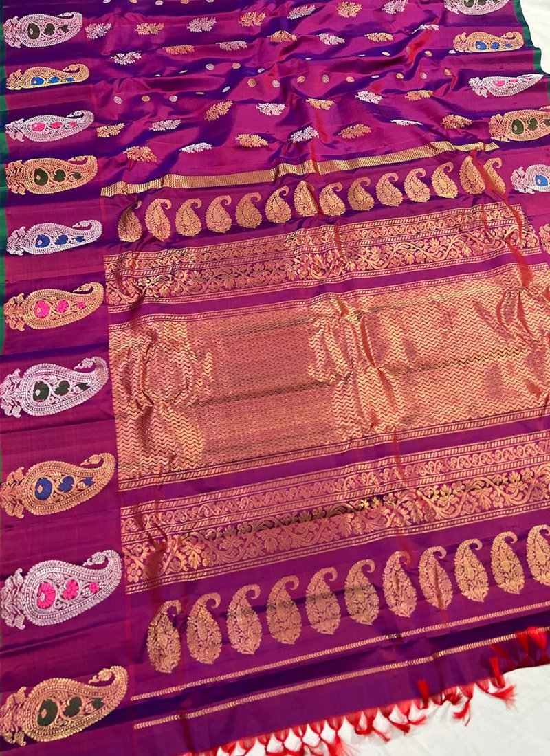 Exquisite Handloom Gadwal Pattu Sarees in purple