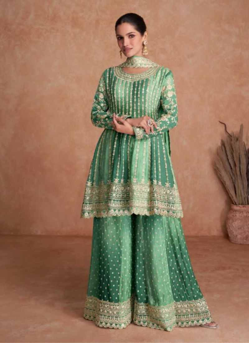 Embroidered Chinon Suit Set in Green