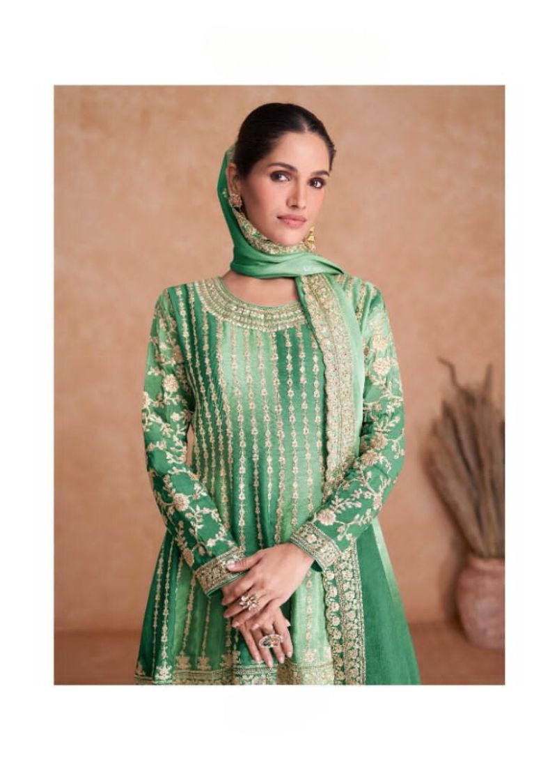 Embroidered Chinon Suit Set in Green