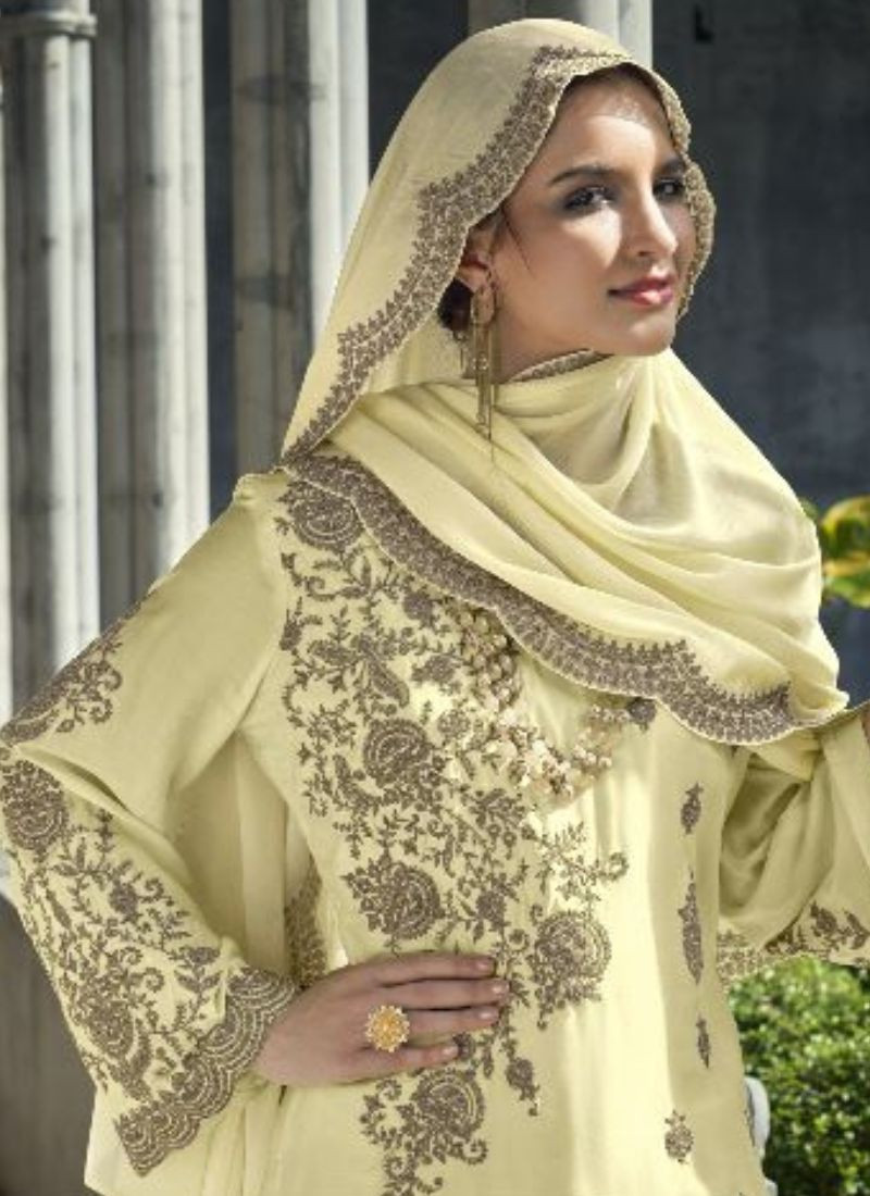 Pure Viscose Muslin Suit Set in Pastel Yellow