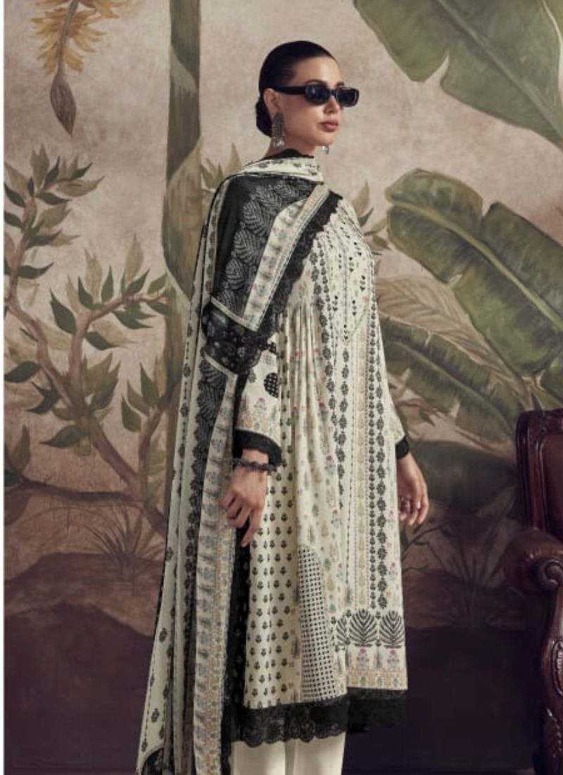 Digital Printed Embroidery Muslin Suit Set in Off White