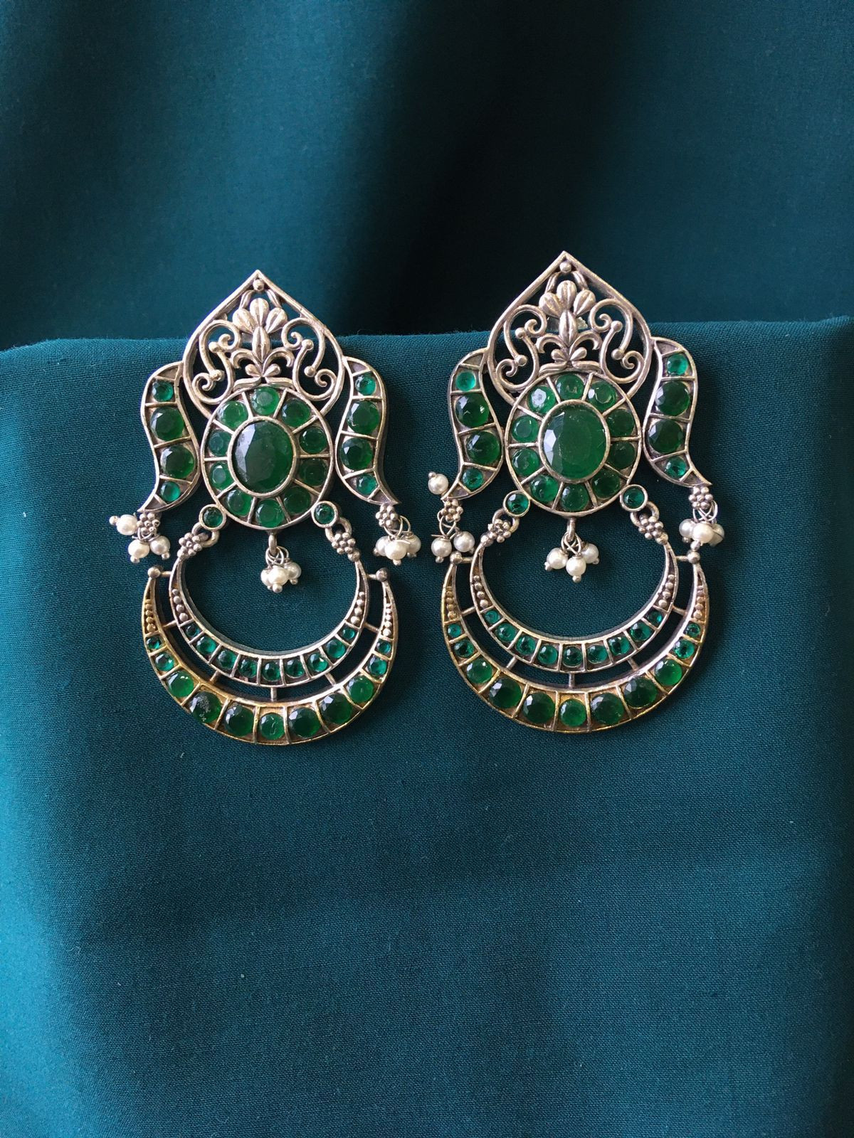Stone Based Oxidized Earrings in Green
