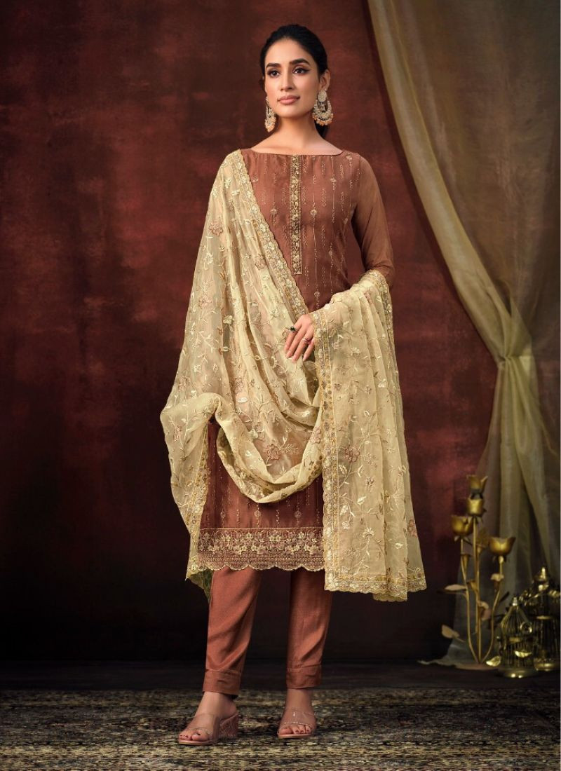 Heavy Embroidery Organza Silk Suit Set in Brown